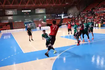 El jugador Asier Pedroarena durante un encuentro. 