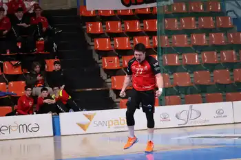 Asier Pedroarena durante un partido de la temporada