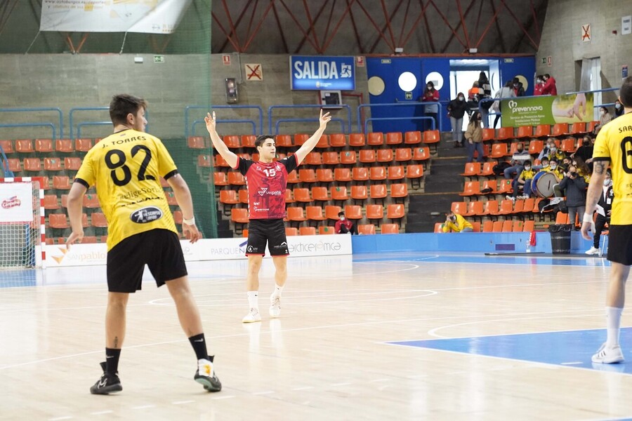 FOTOS. UBU San Pablo Burgos 32 - 28 Balonmano Soria