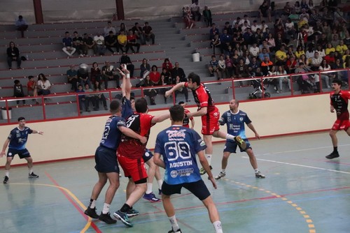 Final de temporada con victoria del UBU San Pablo en Alcalá de Henares por 28 a 31