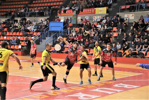 Golpe sobre la mesa del Balonmano burgos