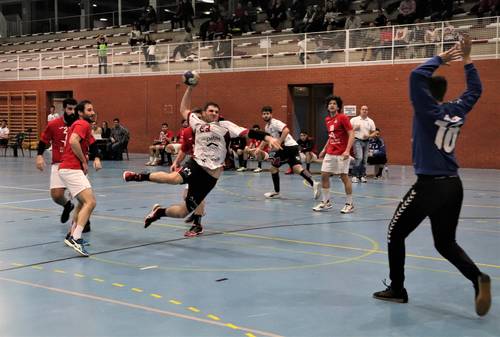 Difícil victoria del UBU San Pablo en Arroyo