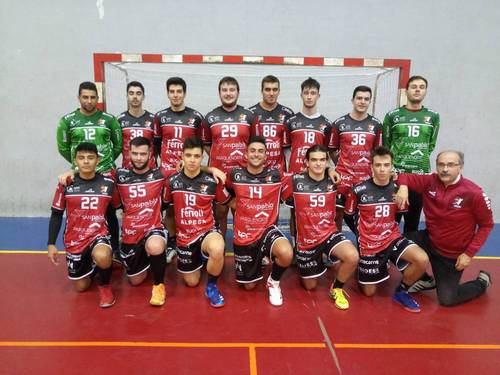 Parque Norte y Leche Mesenor Nava firman tablas en el primer partido del play off de segunda