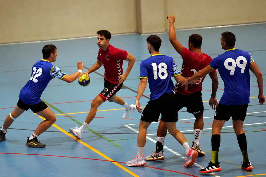 Un UBU San Pablo Burgos en construcción comienza su pretemporada con victoria frente a Balonmano Soria (29-34)