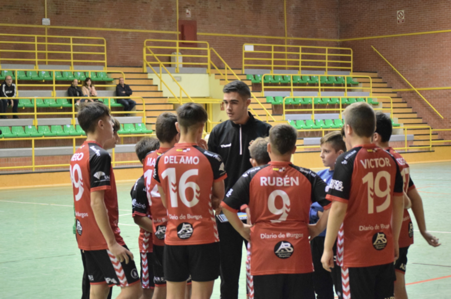 Iván del Amo, Rubén Tomé y Marcos de la Ossa, convocados por la Federación de Castilla y León de Balonmano