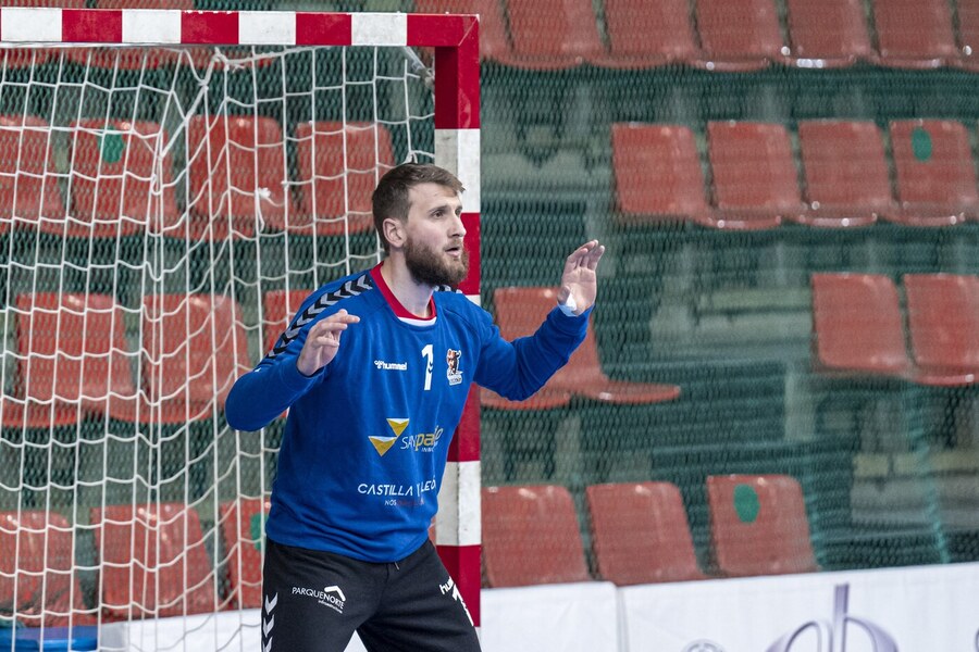 Ibrahim Moral renueva con el UBU San Pablo Burgos para la temporada 2023/2024